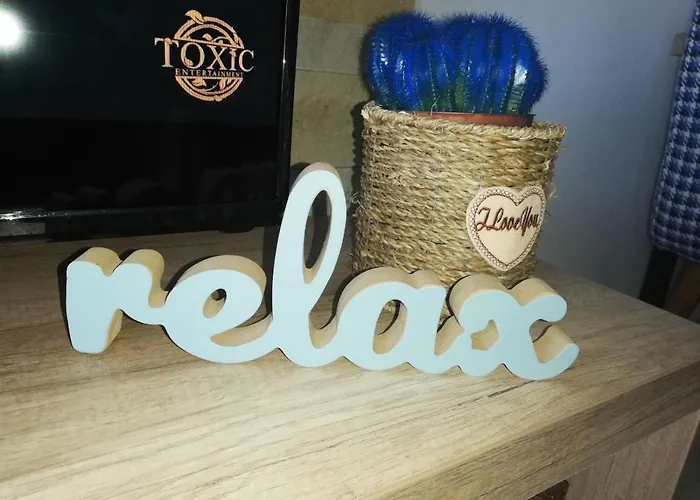 Adelfes P16, Milmari